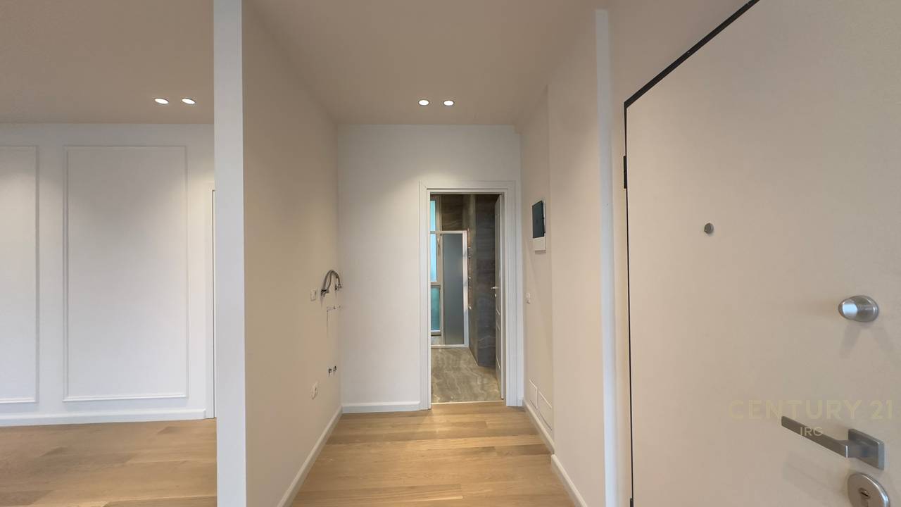 IN VENDITA – APPARTAMENTO DI LUSSO 3+1+2 IN UN COMPLESSO RESIDENZIALE VICINO AL PALAZZO DELLA BRIGATA