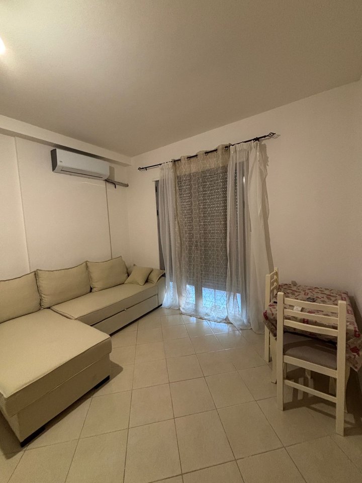 APARTAMENT 1+1 PER QERA,NE LUNGOMARE!