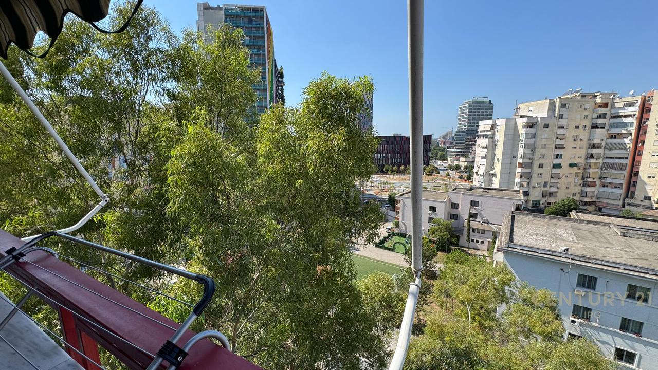 3+1+2 apartment for rent on Elbasan Street, Tirana