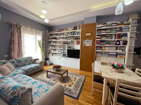 2+1 Apartment with Veranda for sale at Fresku (Thesari)!!