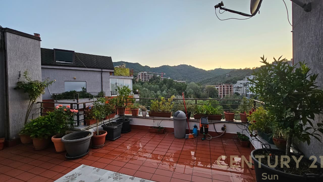 APARTMENT 2+1+2 FOR RENT IN DRY LAKE