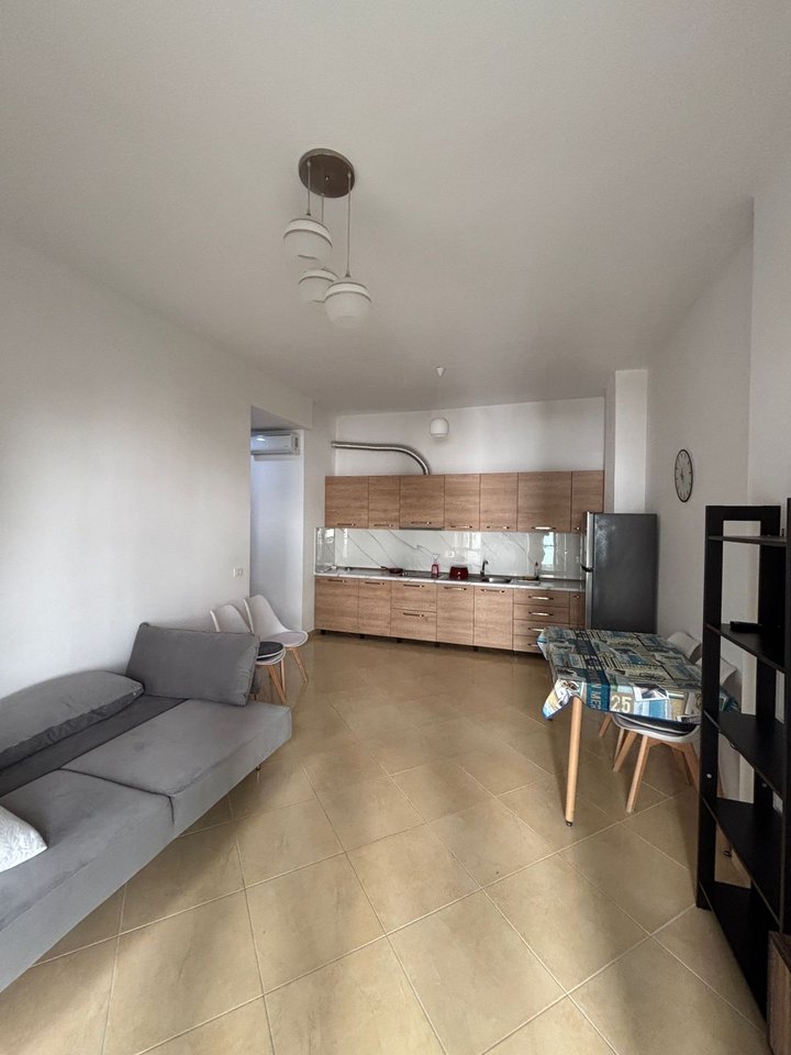1+1 APARTMENT FOR SALE ON THE LUNGOMARE!