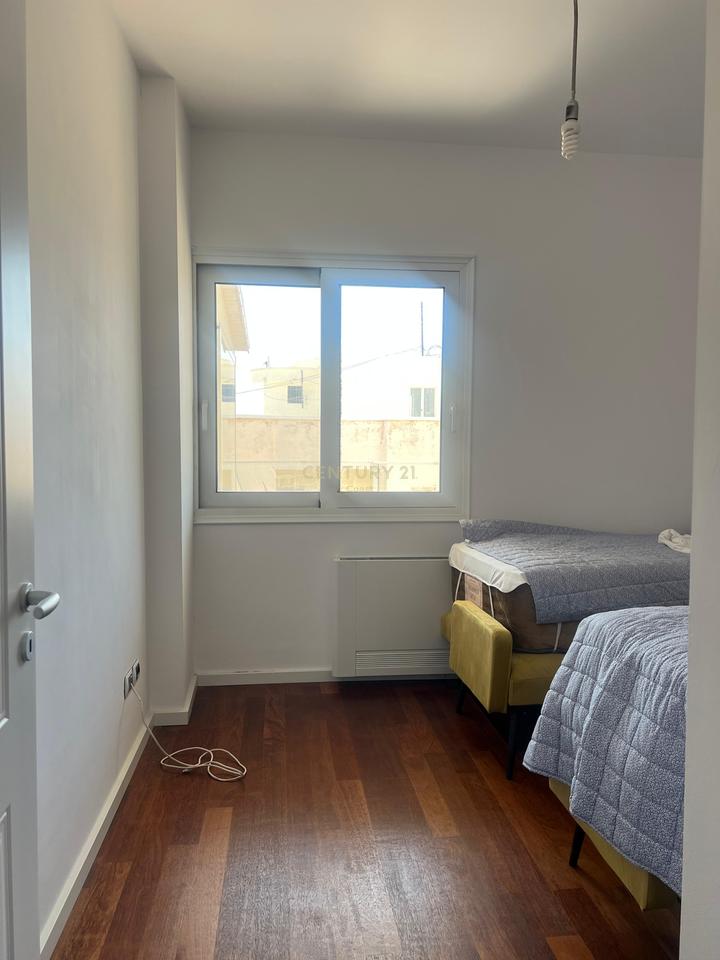 LUXURY PENTHOUSE FOR SALE NEAR VLORA MARINA PORT!!!