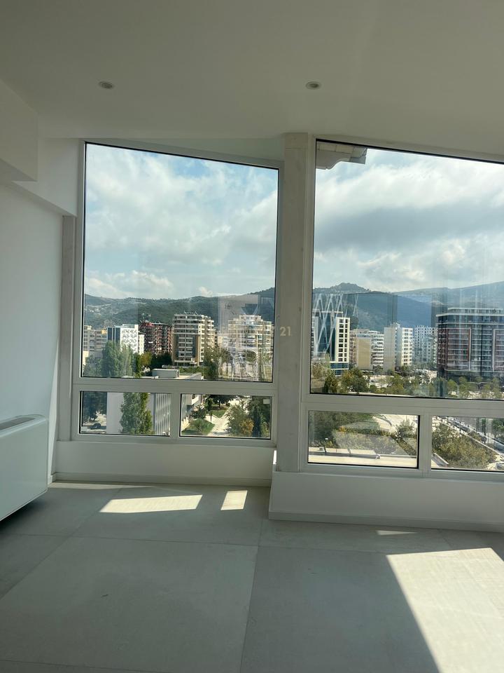 LUXURY PENTHOUSE FOR SALE NEAR VLORA MARINA PORT!!!