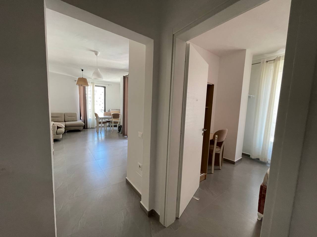 DIETRO L'HOTEL BUTRINTI, SARANDA, APPARTAMENTO 1+1 IN VENDITA