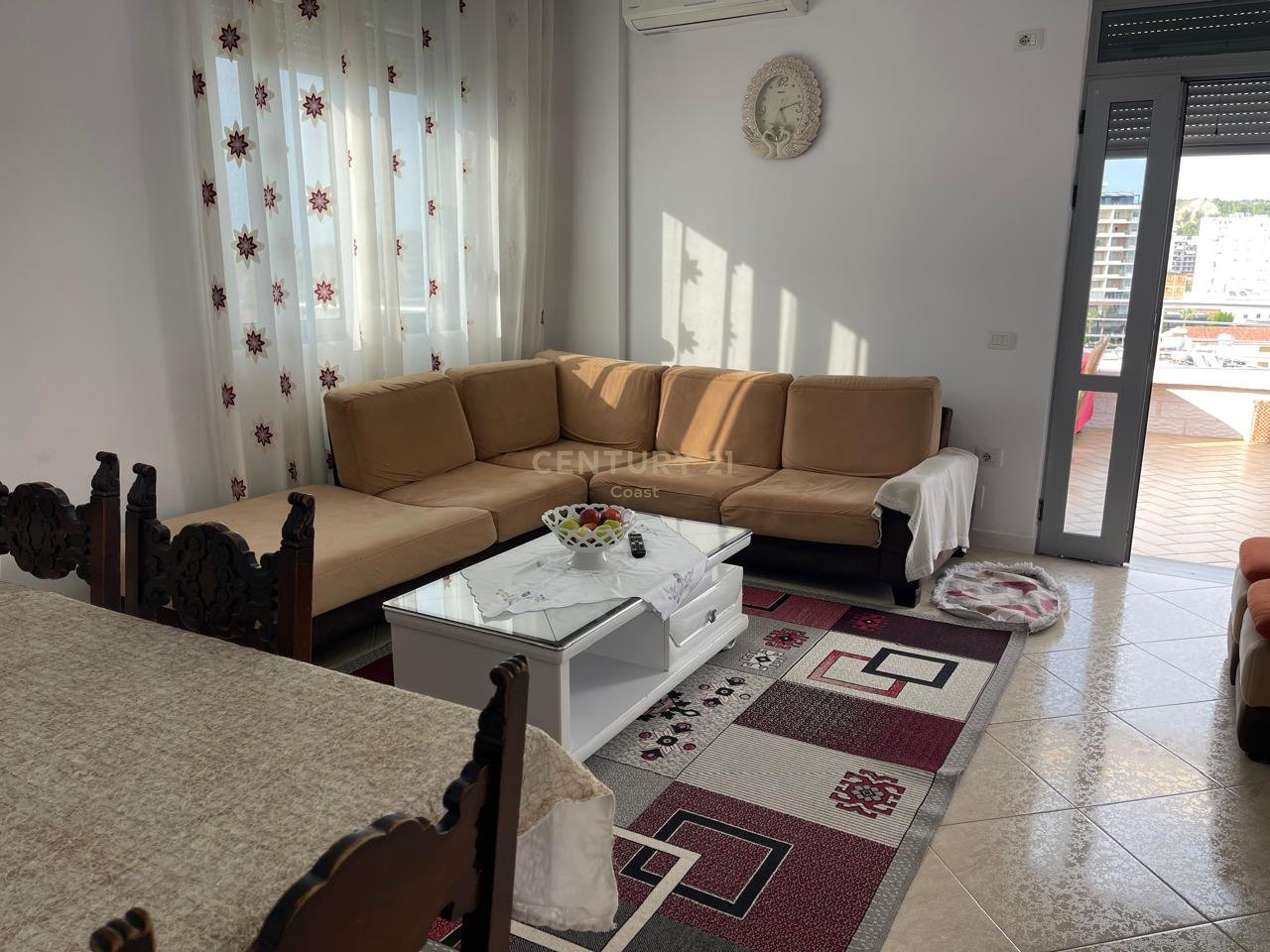 PAPAFINGO 3+1+2 FOR SALE - VLORE, IN COLE