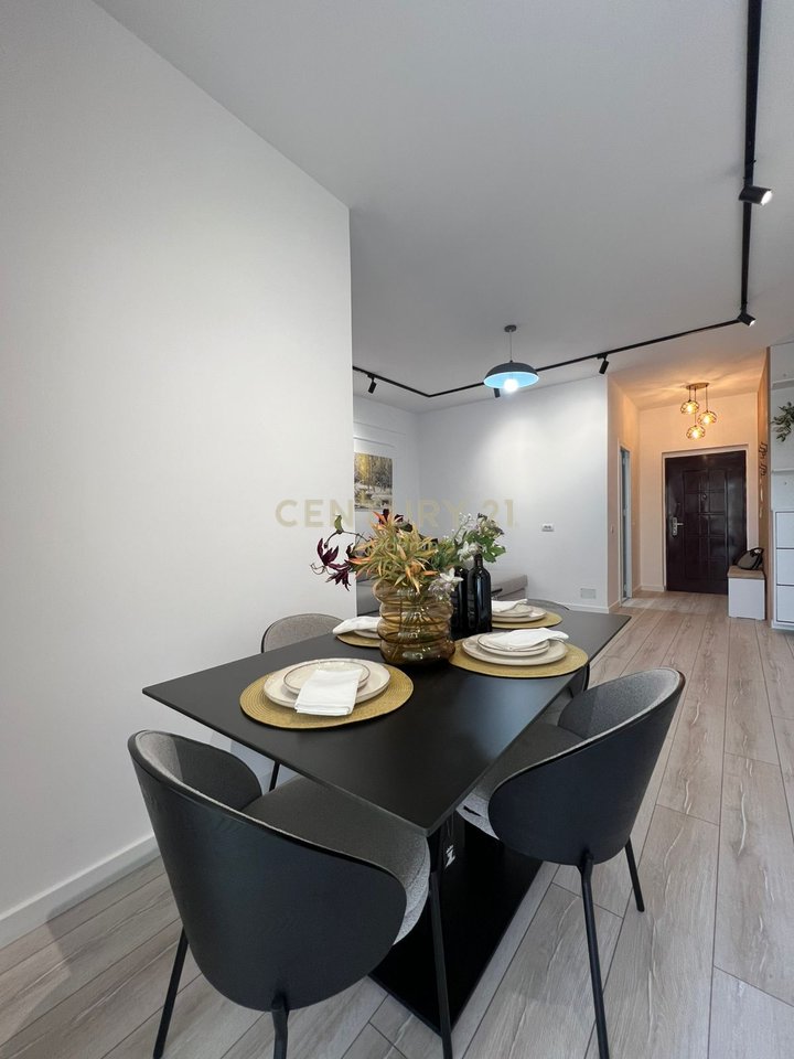 Apartment 1+1 for sale, invested, Red Wheel beach