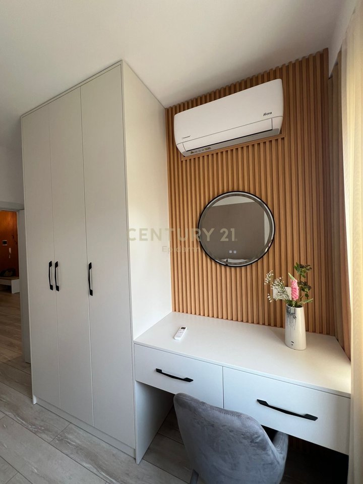 Apartment 1+1 for sale, invested, Red Wheel beach