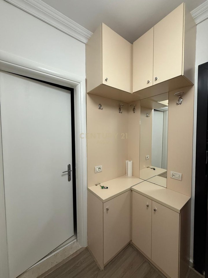 FOR RENT APARTMENT 1+1+GARAGE !
