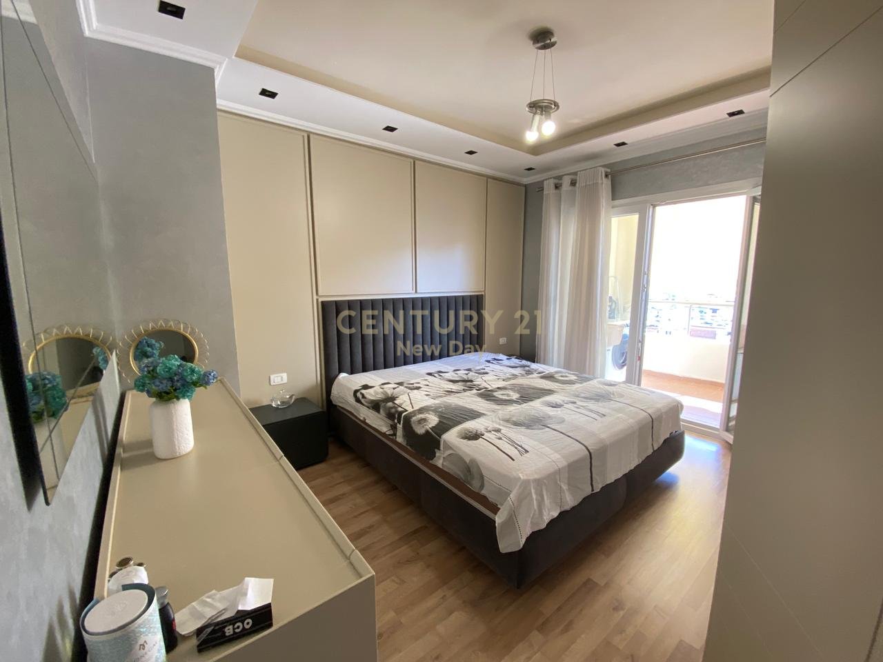 Jepet apartament 2+1+2t me qira prane qendres, Durres!