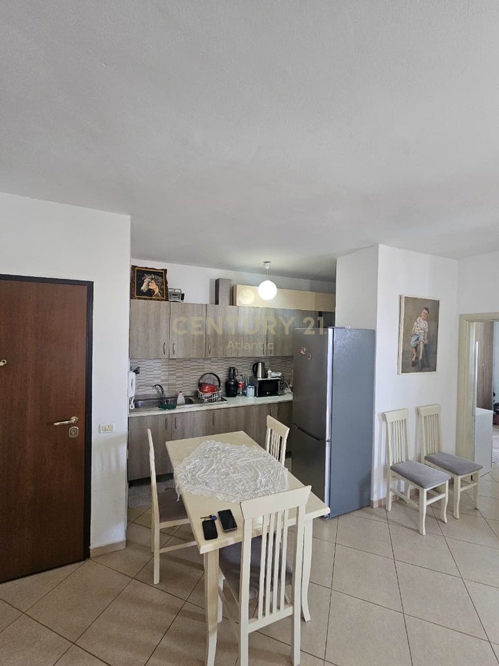 APPARTAMENTO 1+1 IN AFFITTO A PLAZH RROA E KUQE, DURAZZO!!