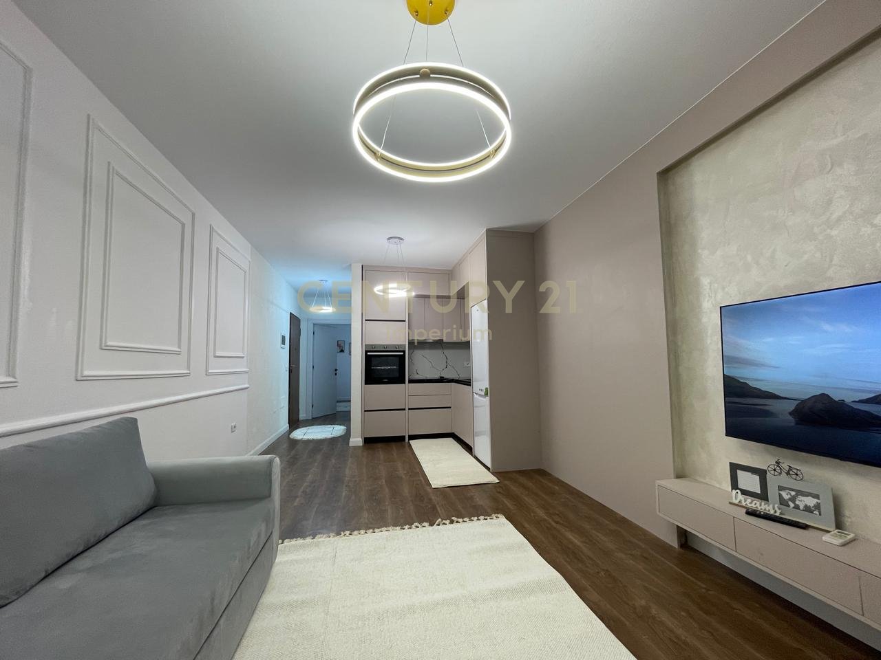 Shitet Apartament 1+1, 62 m², Yzberisht, pranë Grand Gallery