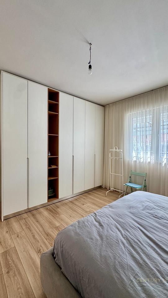 Shitet kat vile 2+1 me hyrje individuale dhe oborr privat !