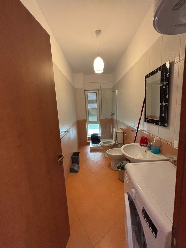 APARTAMENT 2+1 PER QERA,NE LUNGOMARE!