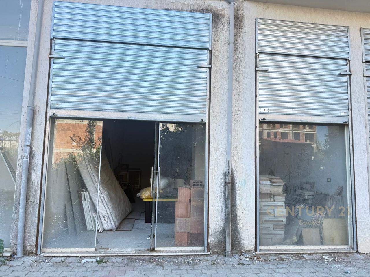 I am selling a shop in Astir!!