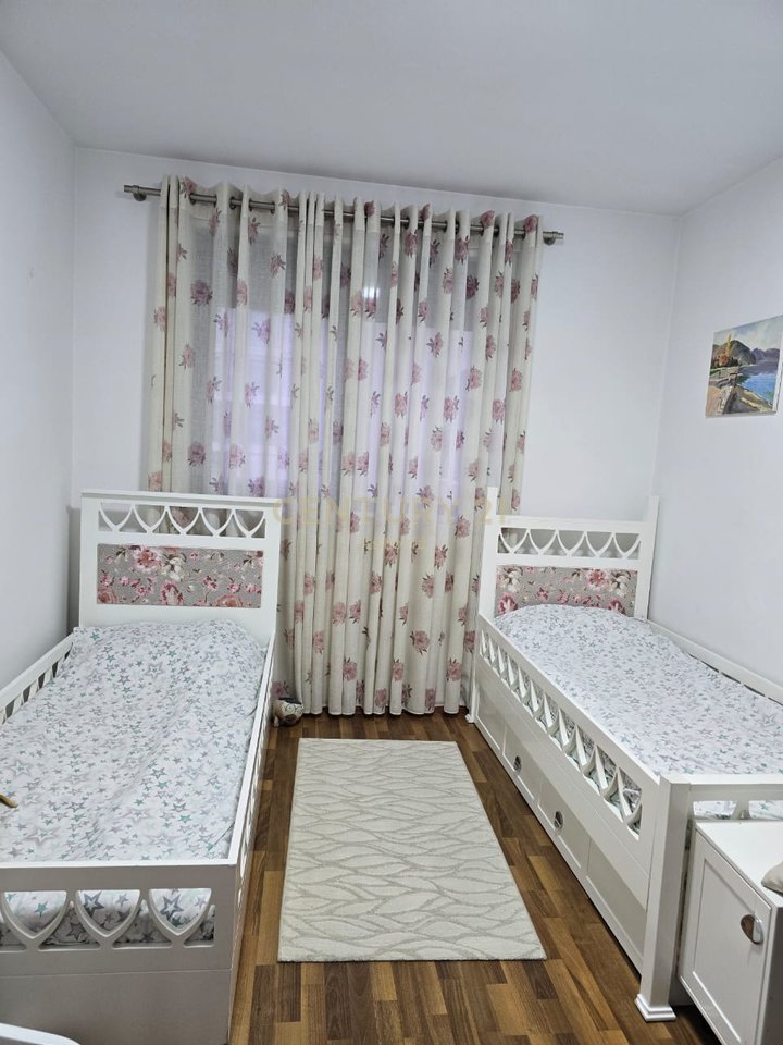 IN AFFITTO APPARTAMENTO 2+1+2 PRESSO RESIDENCE ALBA, EX CAMPO DI AVIAZIONE