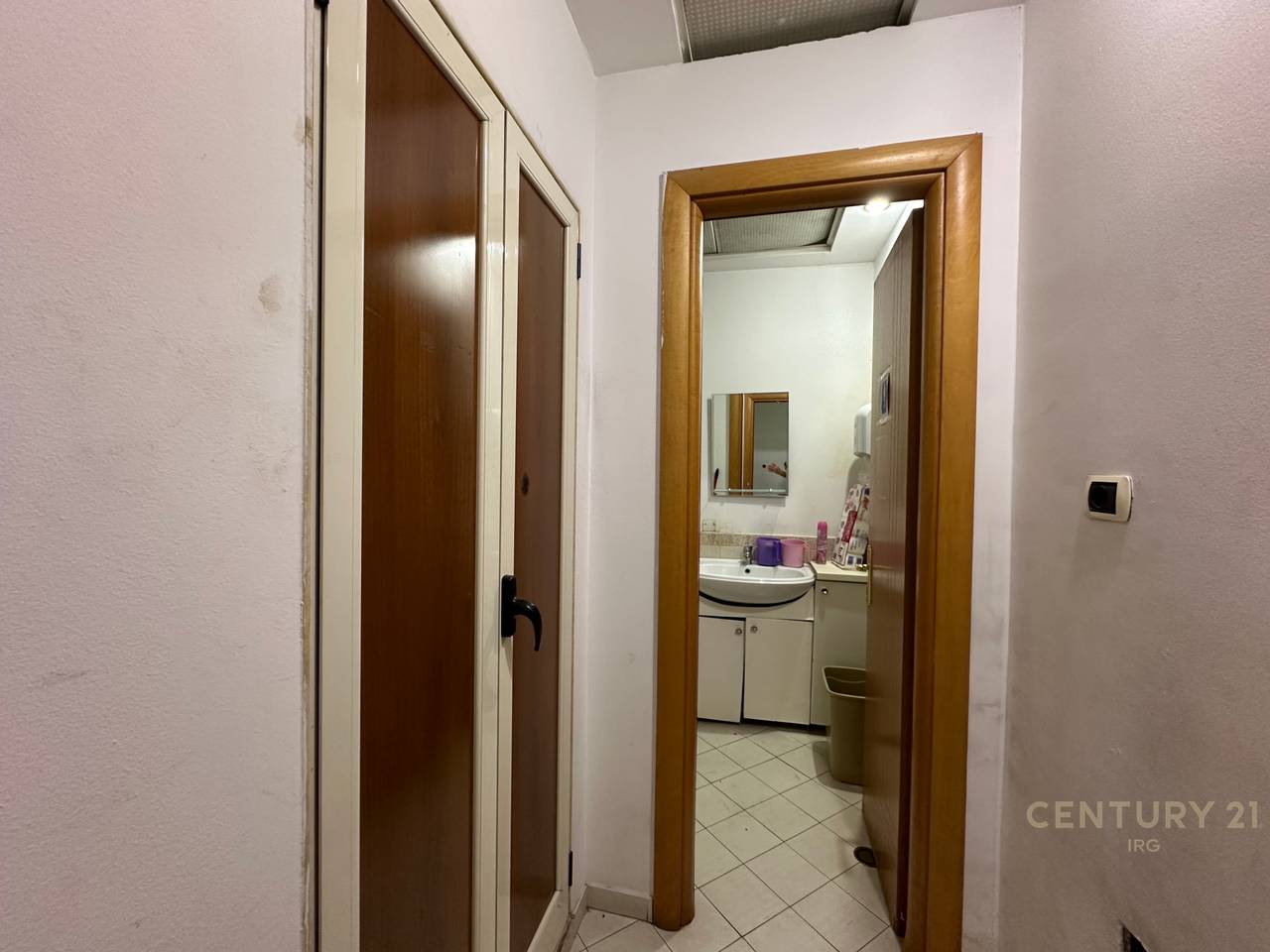 Ambient Zyre 456 m²  tek  Kullat Binjake!