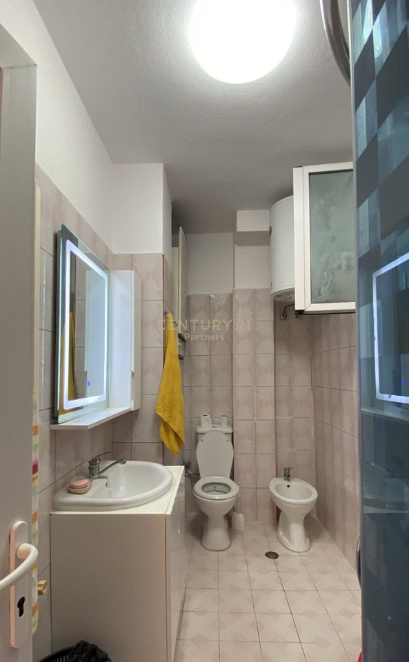 Shesim Penthouse 2+1+2 in Durres !