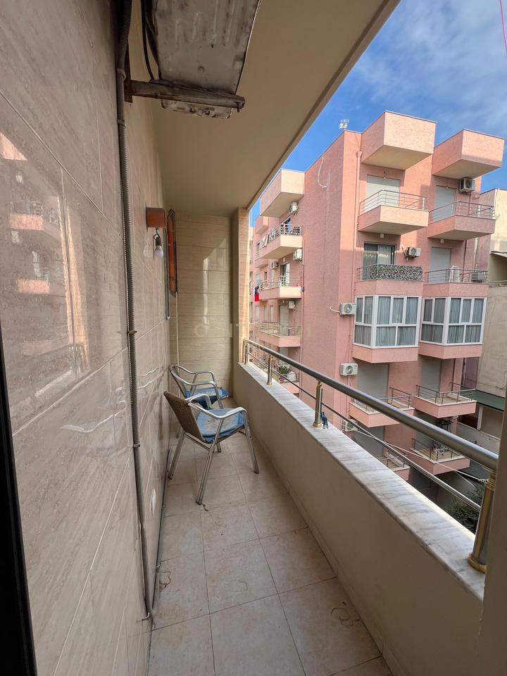 1+1 apartment for rent in Durrës.