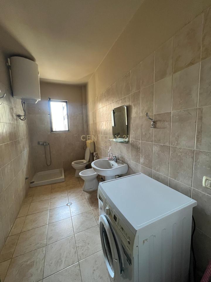 1+1 apartment for rent in Durrës.