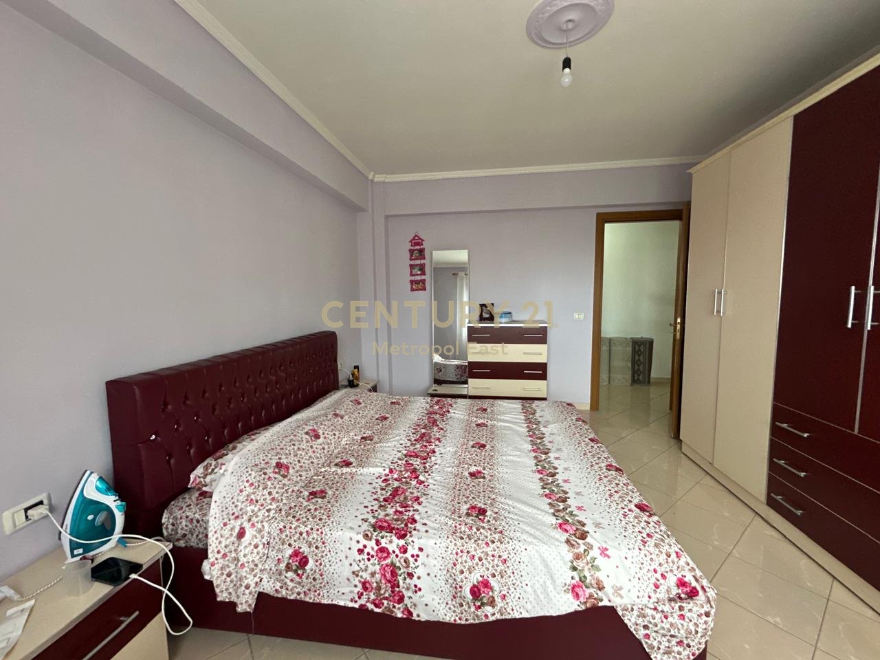 Apartment for Rent in the Malaysian Complex