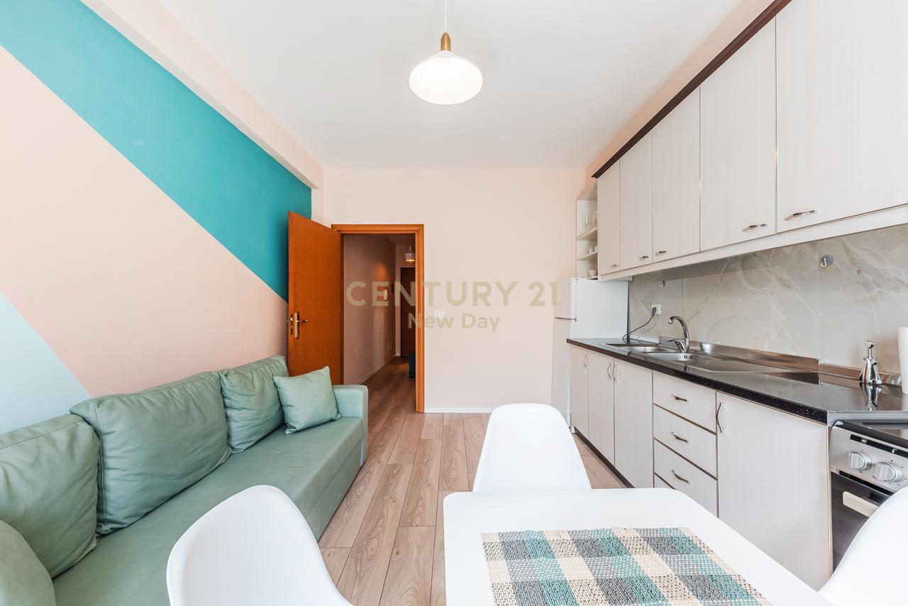 1+1 APARTMENT FOR RENT IN THE CENTER!