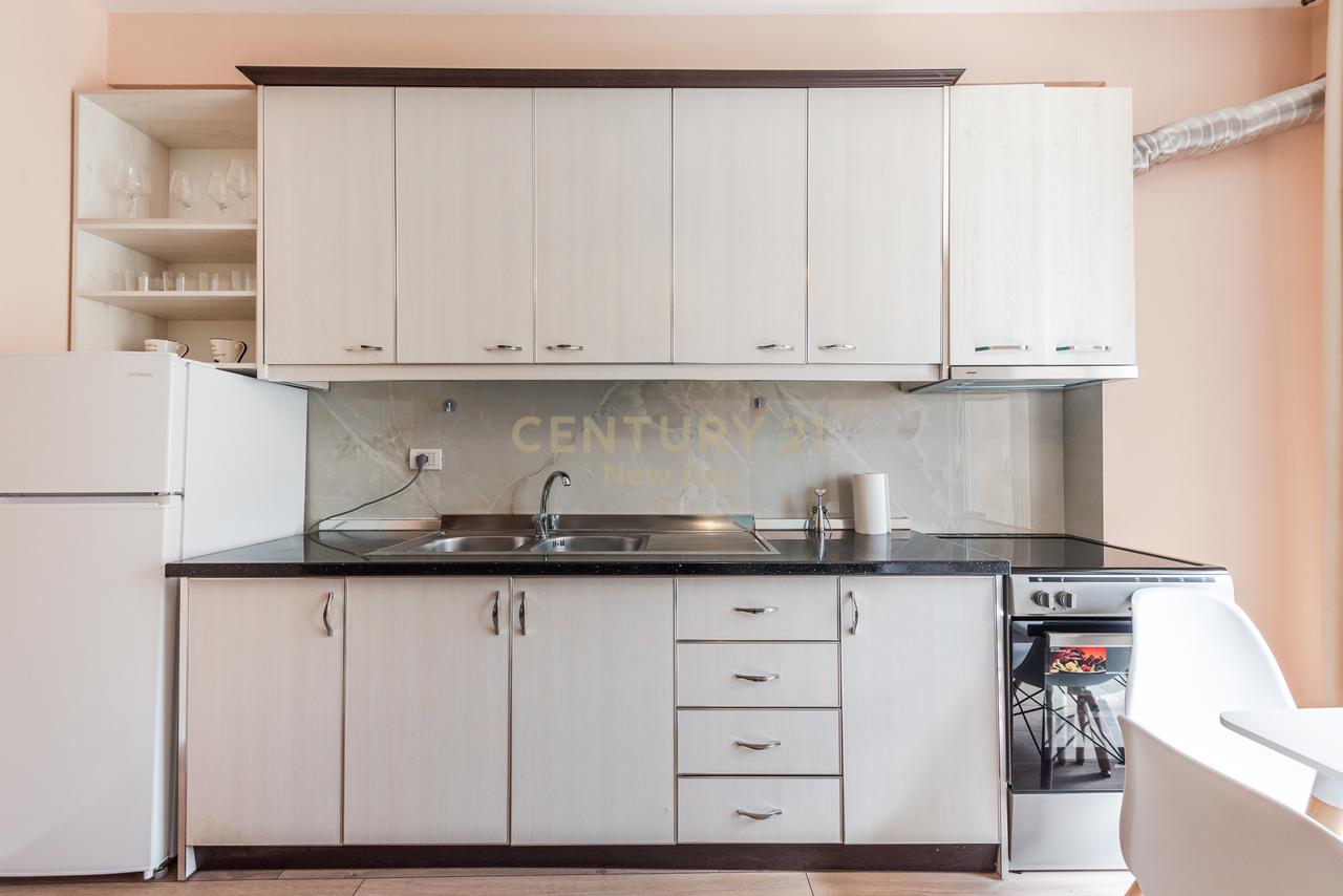 1+1 APARTMENT FOR RENT IN THE CENTER!