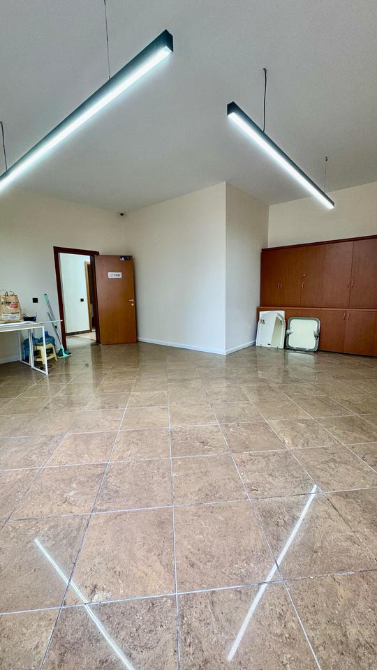 Office environment near the Prime Ministry – Papa John Paul II Street!