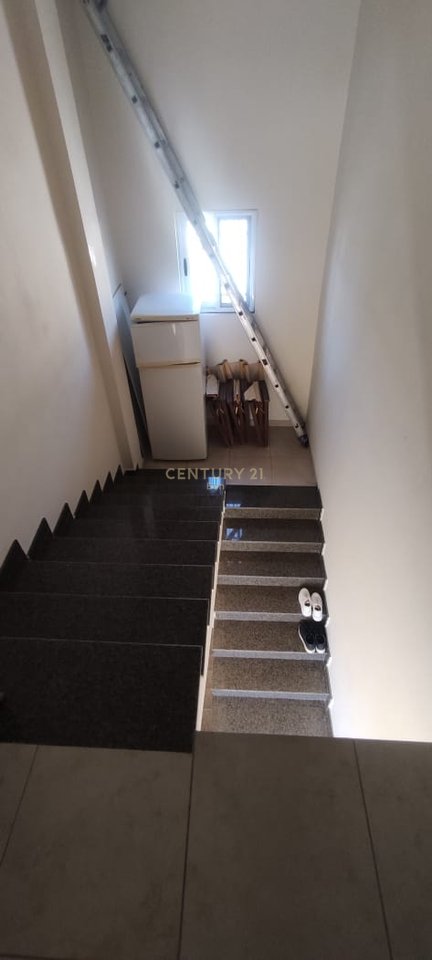 VILLA IN VENDITA A SPITALLE!