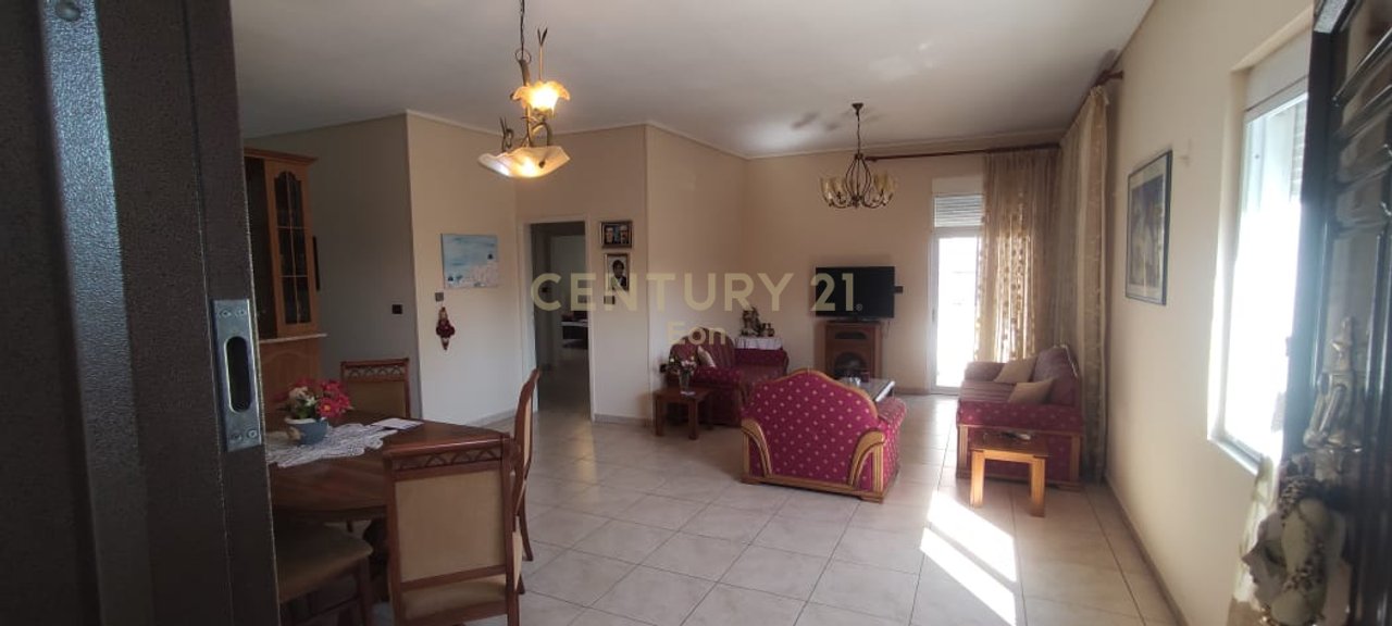 VILLA IN VENDITA A SPITALLE!