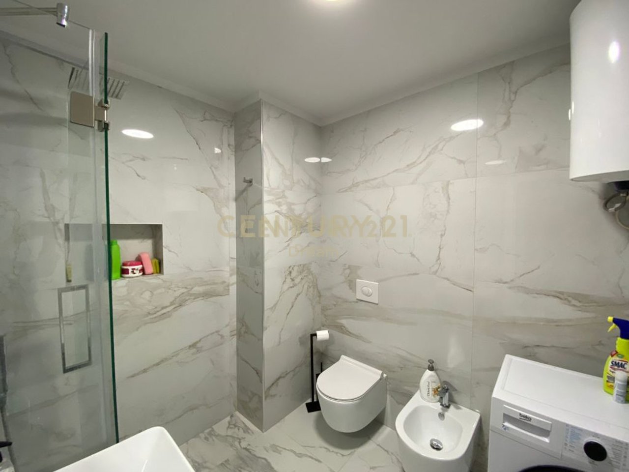APARTAMENT 1+1 ME QIRA PRANE KESH TEK VASIL SHANTO ‼️