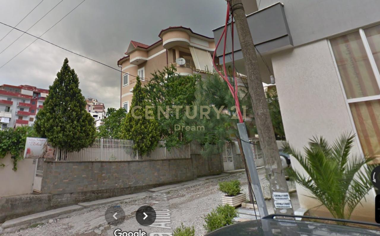 OCCASIONE ‼️ LOCALE COMMERCIALE IN VENDITA NELLA ZONA FRESKU! ‼️