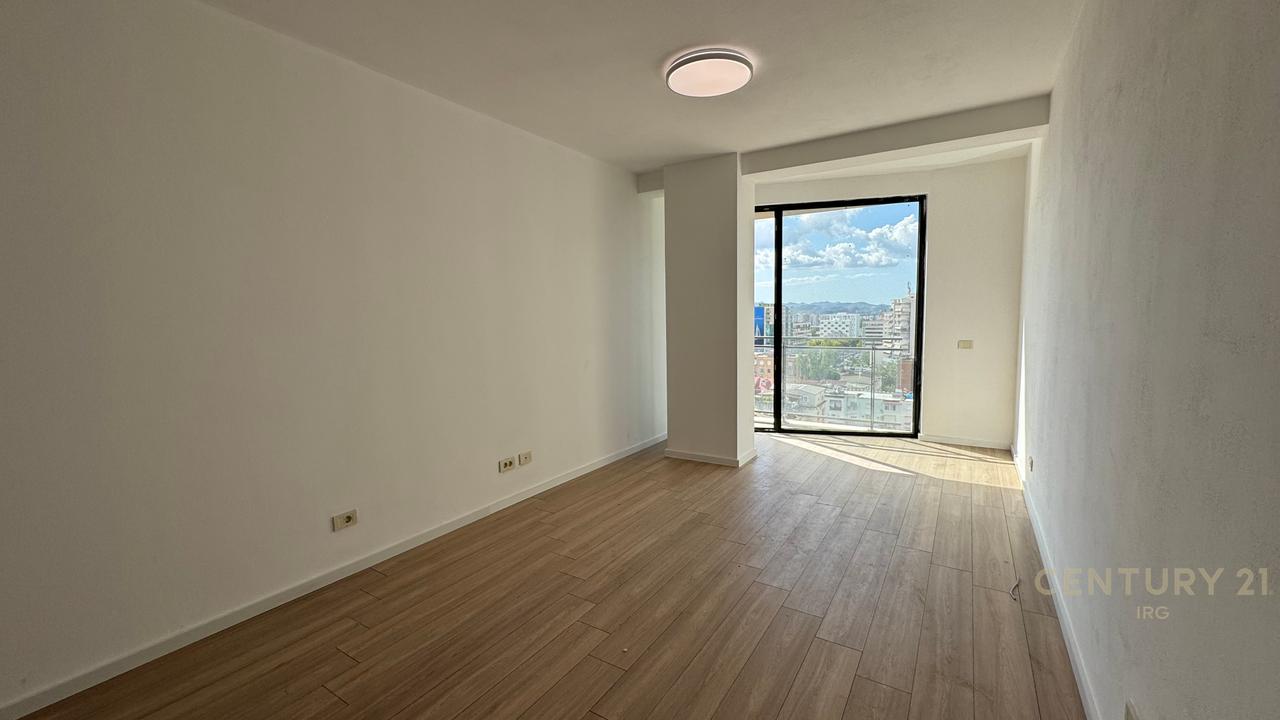 JEPET ME QIRA APARTAMENT 1+1+POST PARKIMI TEK ''REZIDENCA MINE PEZA''  !