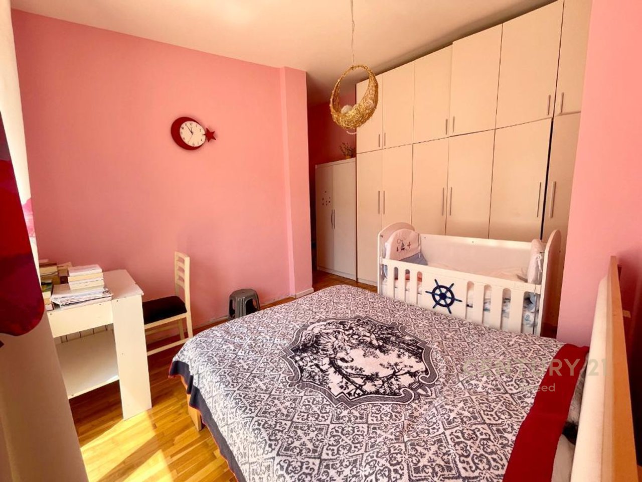 Apartament 2+1 me Verande per shitje tek Fresku (Thesari)!!