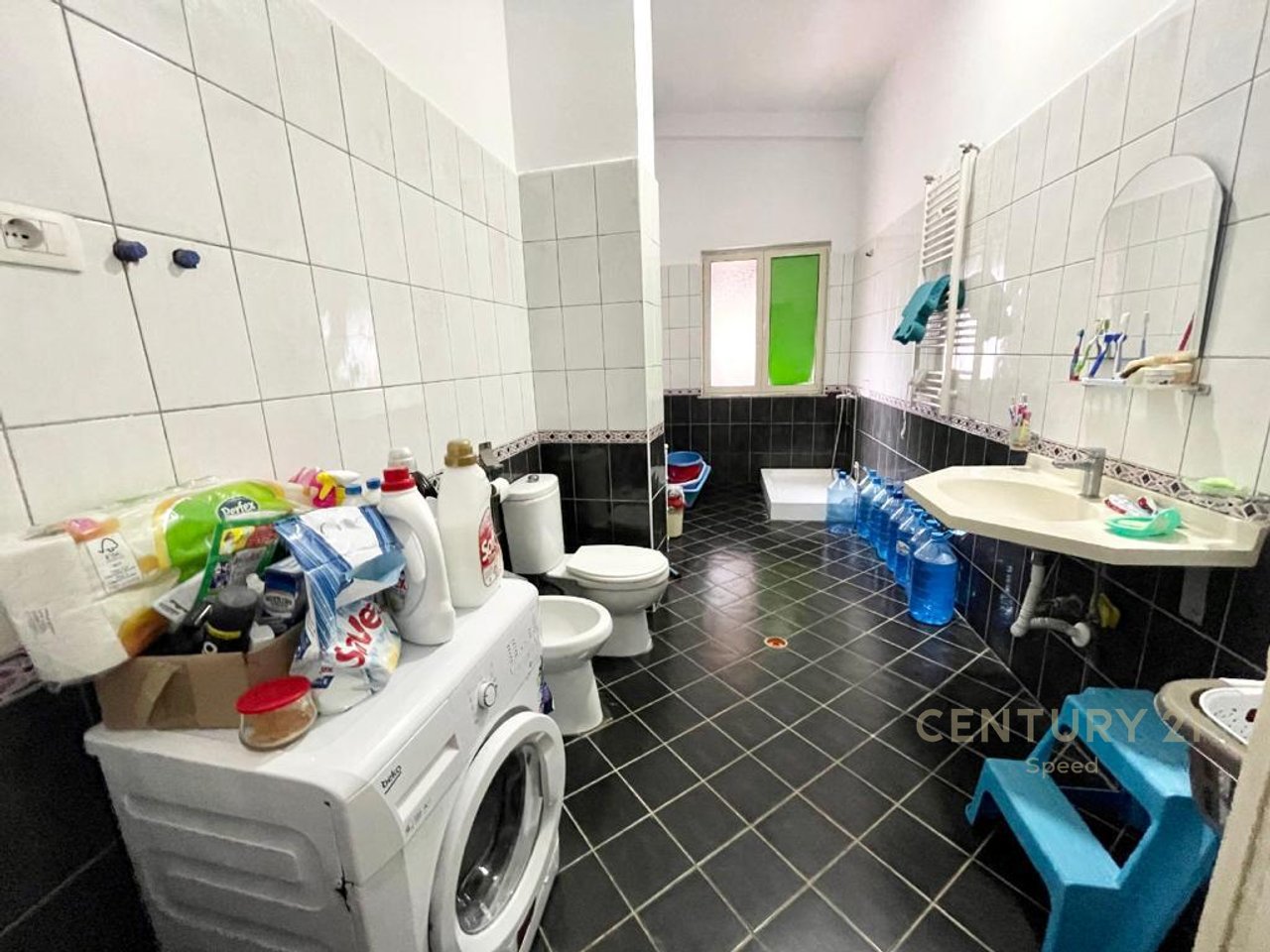 Apartament 2+1 me Verande per shitje tek Fresku (Thesari)!!