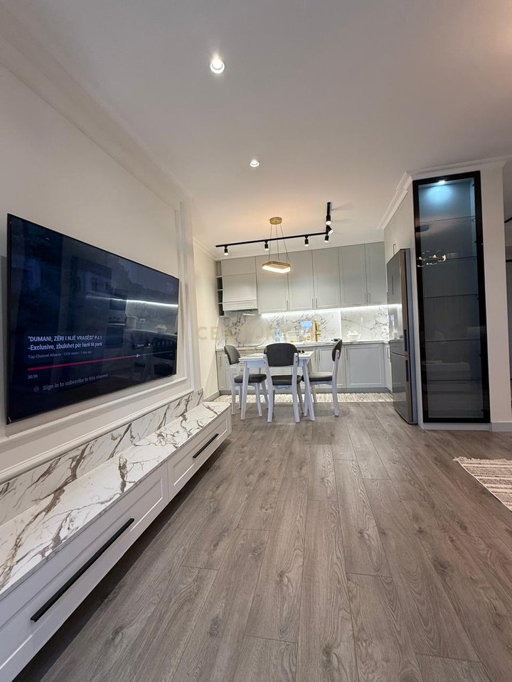 Shesim Super Apartment 2+1+2 Together with 2 garages Near the school 'Qemal Mici'