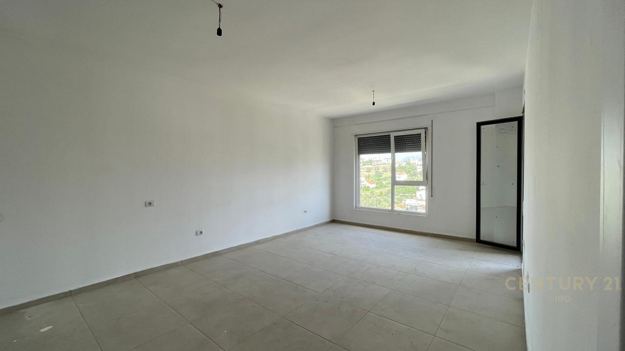 Apartment 2+1 for rent in Paskuqan!