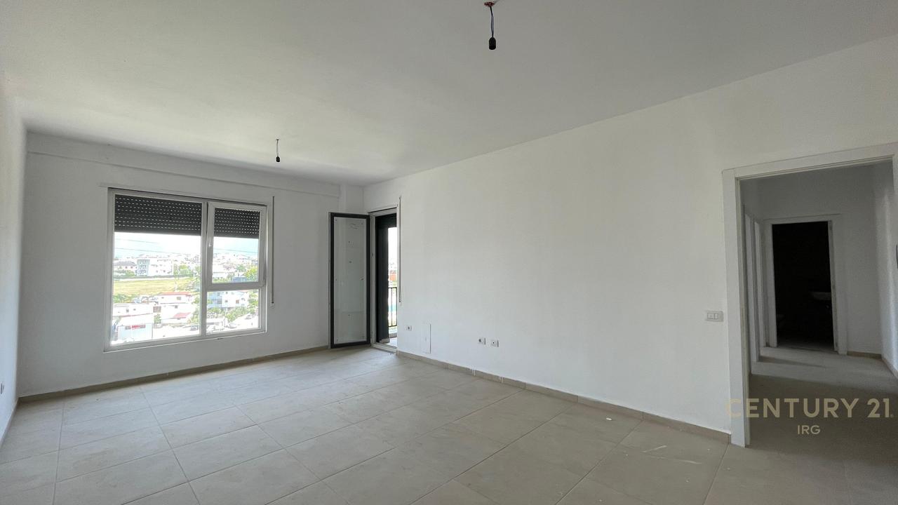 Apartment 2+1 for rent in Paskuqan!