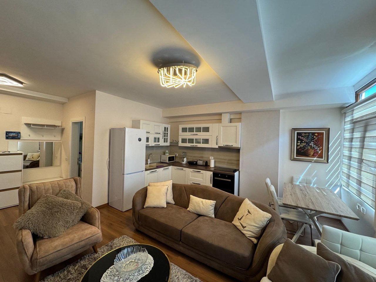 Apartament 1+1 me Pamje nga Liqeni në Pogradec për Shitje