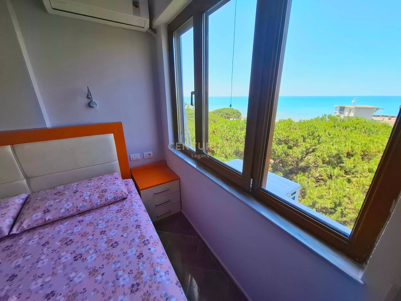 Shitet apartament 2+1 tek Mali i Robit Durres!