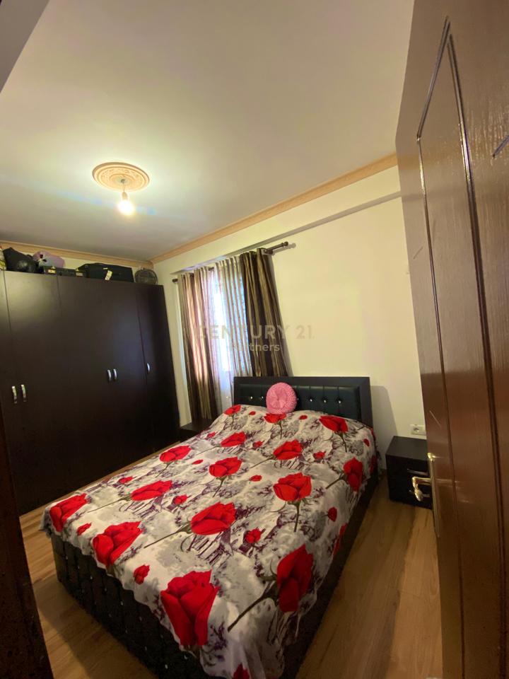 2+1 Apartment for Sale – Opposite the “Ibrahim Rugova” Gymnasium, Kamëz