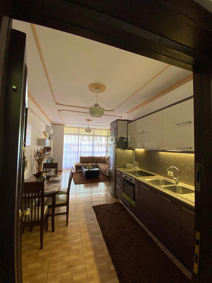 2+1 Apartment for Sale – Opposite the “Ibrahim Rugova” Gymnasium, Kamëz