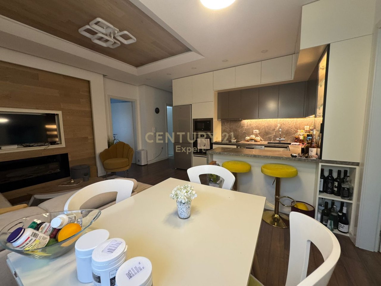 SHESIM APARTMENT 2+1+2 AT DRY LAKE