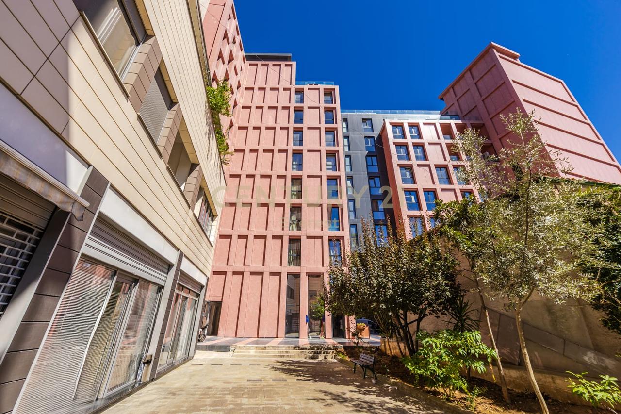 Kavaja Road, Apartment 1+1 for Rent