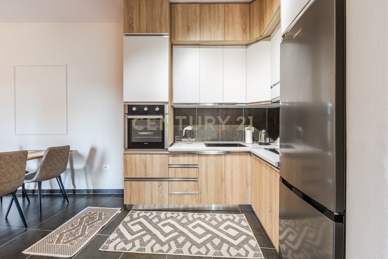 Kavaja Road, Apartment 1+1 for Rent