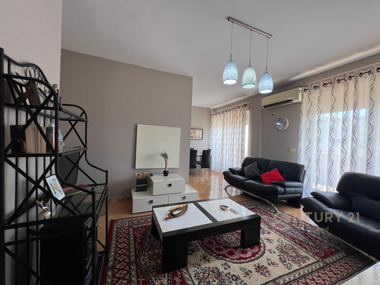 Apartament 2+1+2 per qira tek Kompleksi Gener 2, prane Hipotekes
