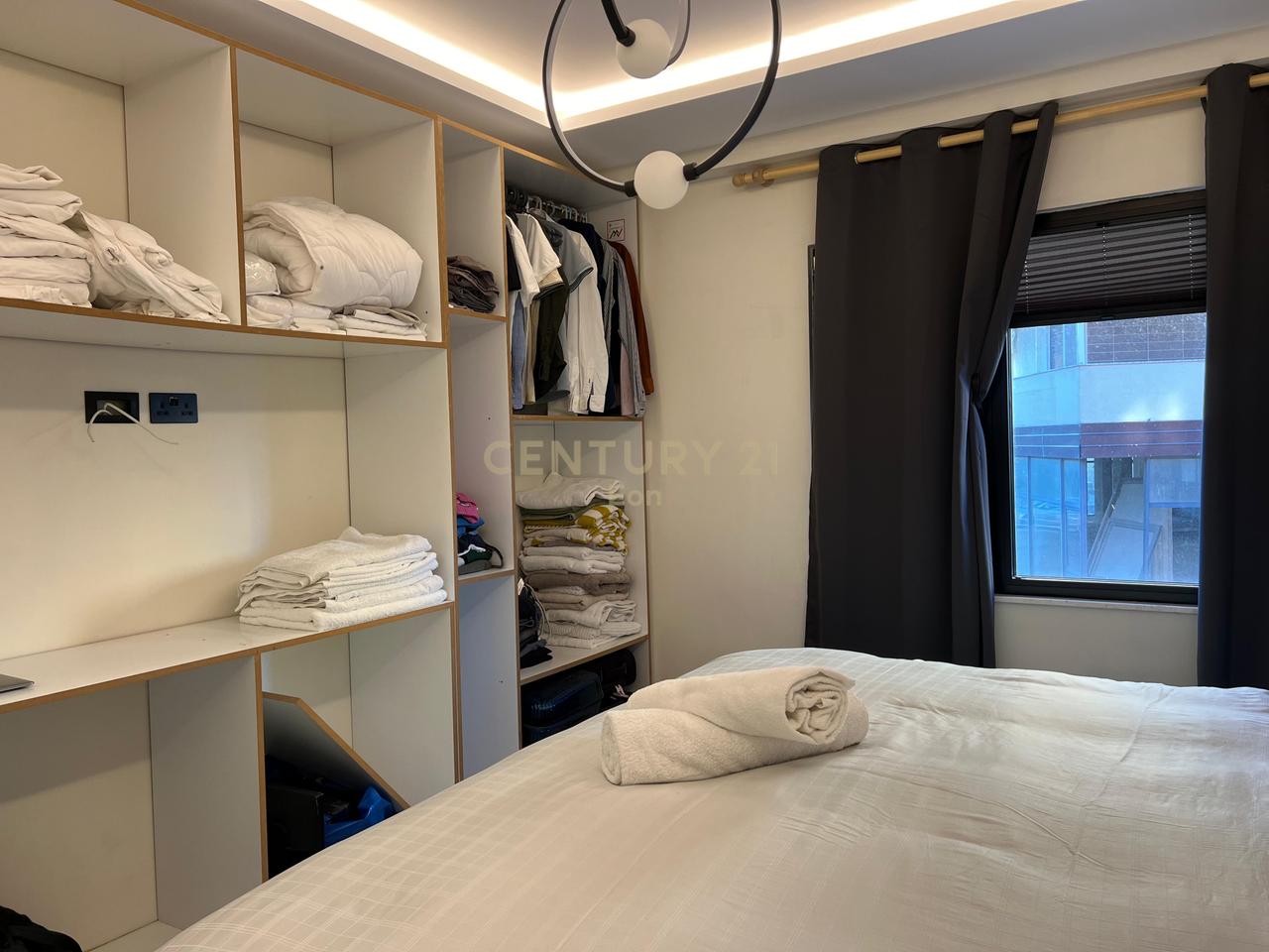 JEPET ME QIRA APARTAMENT 2+1 + GARAZHD ME PAMJE DETI, TEK VILA ZOGUT, DURRES !!!