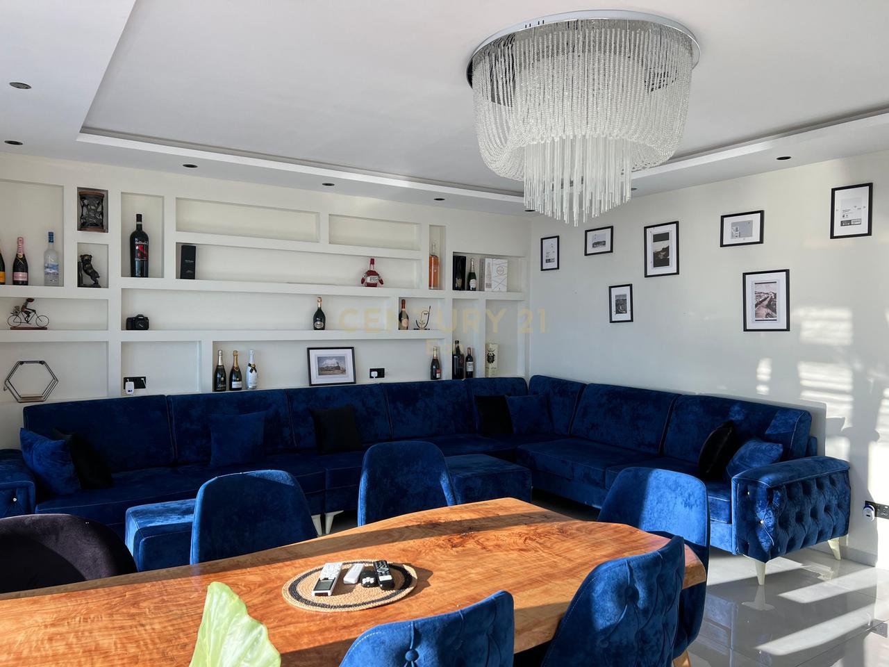 JEPET ME QIRA APARTAMENT 2+1 + GARAZHD ME PAMJE DETI, TEK VILA ZOGUT, DURRES !!!