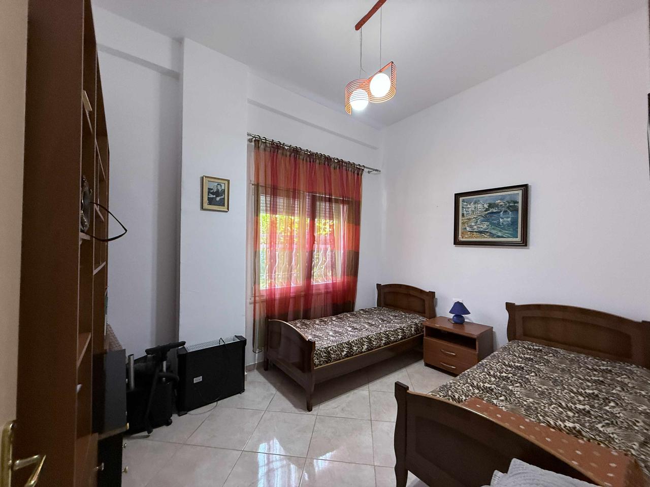 FRESKU, SELLING APARTMENT 2+1+2+ YARD