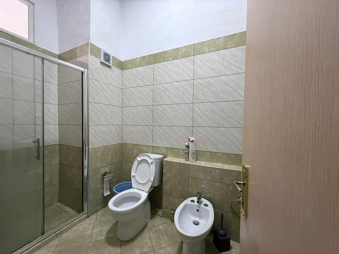 FRESKU, SELLING APARTMENT 2+1+2+ YARD